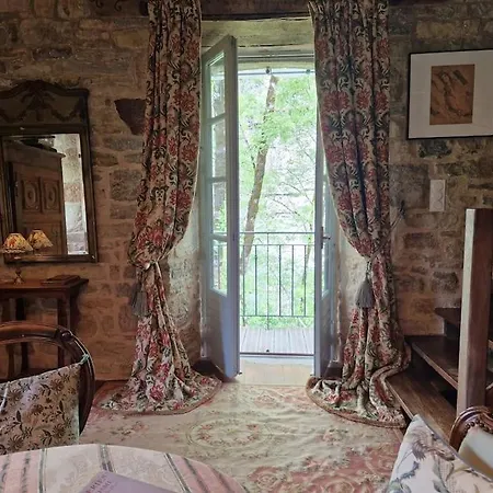 La Providence, Moulin Du Xiiie Siecle * Bozouls